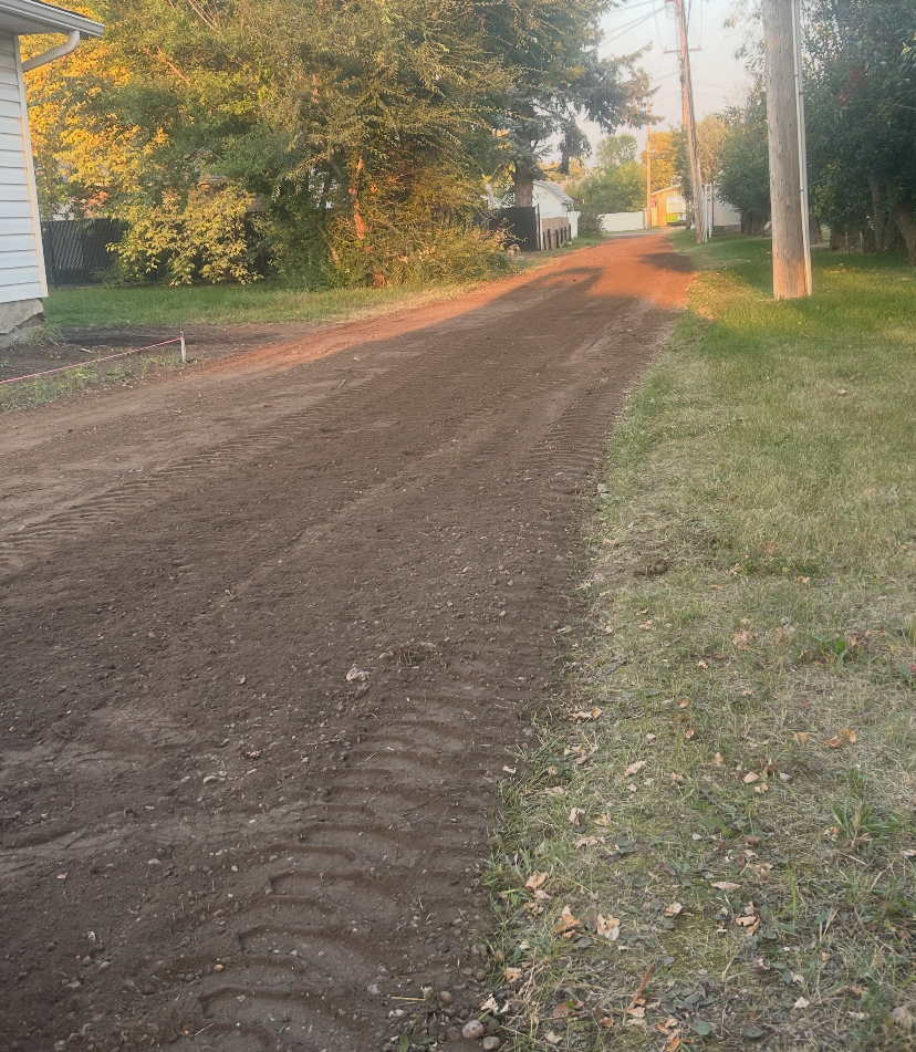 Fresh Graded Driveway